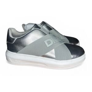 DKNY Jaye Slip On Sneaker Trainers Sz 7.5 Women Metallic Silver Streetwear Comfy